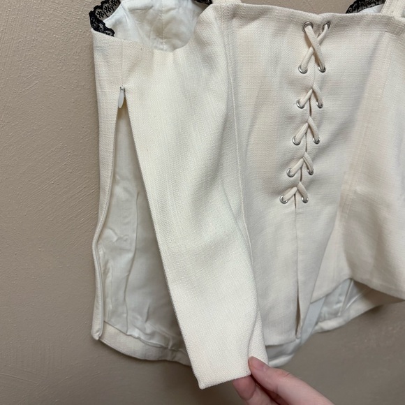 Reformation Alisa Top Ivory White Black Lace Size 10 NWT Nee - Picture 10 of 16